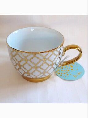 10 Strawberry Street Gold Oversized Tea Cup NEW